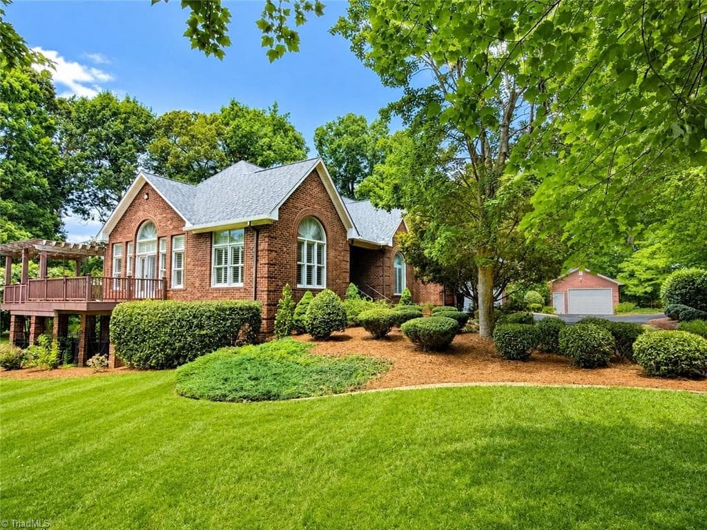 527 Nassau Trail, Asheboro NC 27205