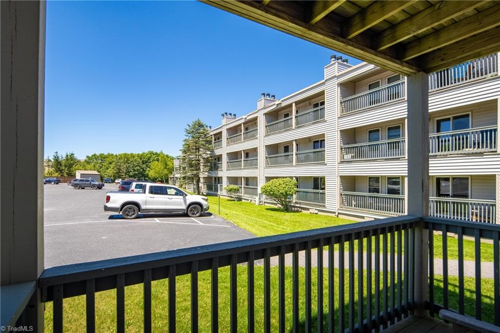 Stick/Site Built at 301 Pinnacle Inn Road # 1110, Beech Mountain NC 28604, Beech Mountain, photo 19 of 50