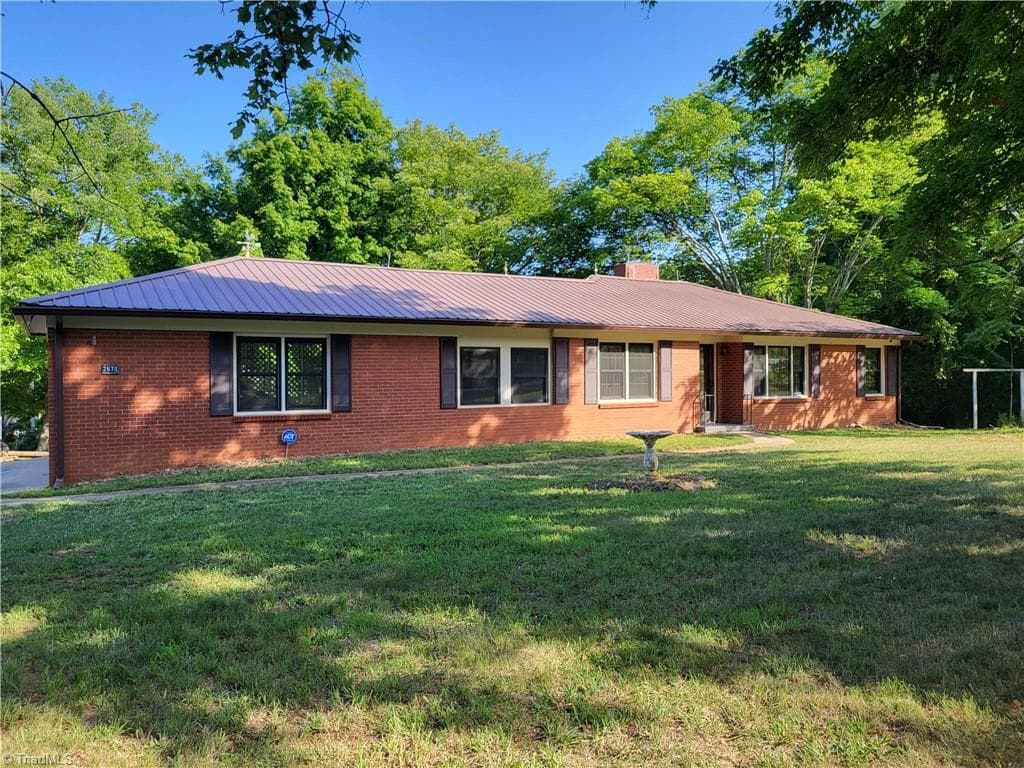 2678 Allred Road, Lexington NC 27292