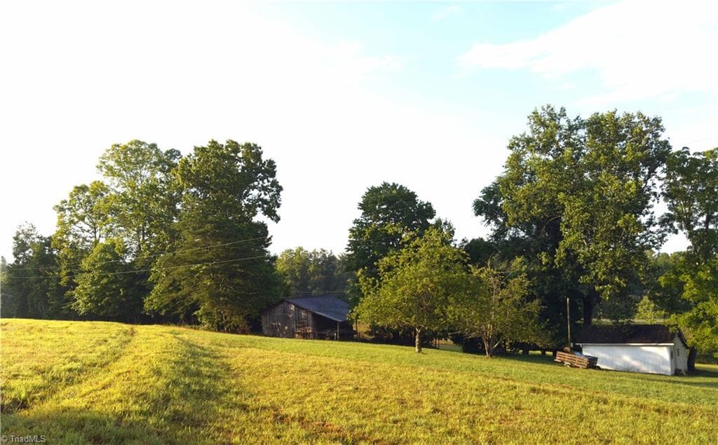 Stick/Site Built at 2541 Collinstown Road, Westfield NC 27053, photo 45 of 50