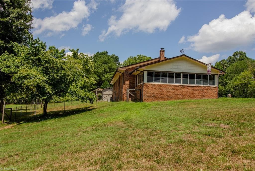 Stick/Site Built at 5736 Davis Road, Walkertown NC 27051, Walkertown, photo 34 of 47