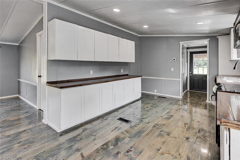 Manufactured Home at 4864 US Highway 220, Asheboro NC 27205, Asheboro, photo 23 of 94