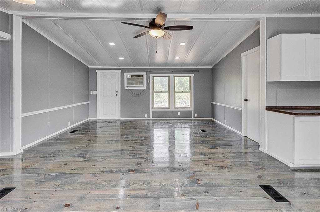 Manufactured Home at 4864 US Highway 220, Asheboro NC 27205, Asheboro, photo 39 of 94
