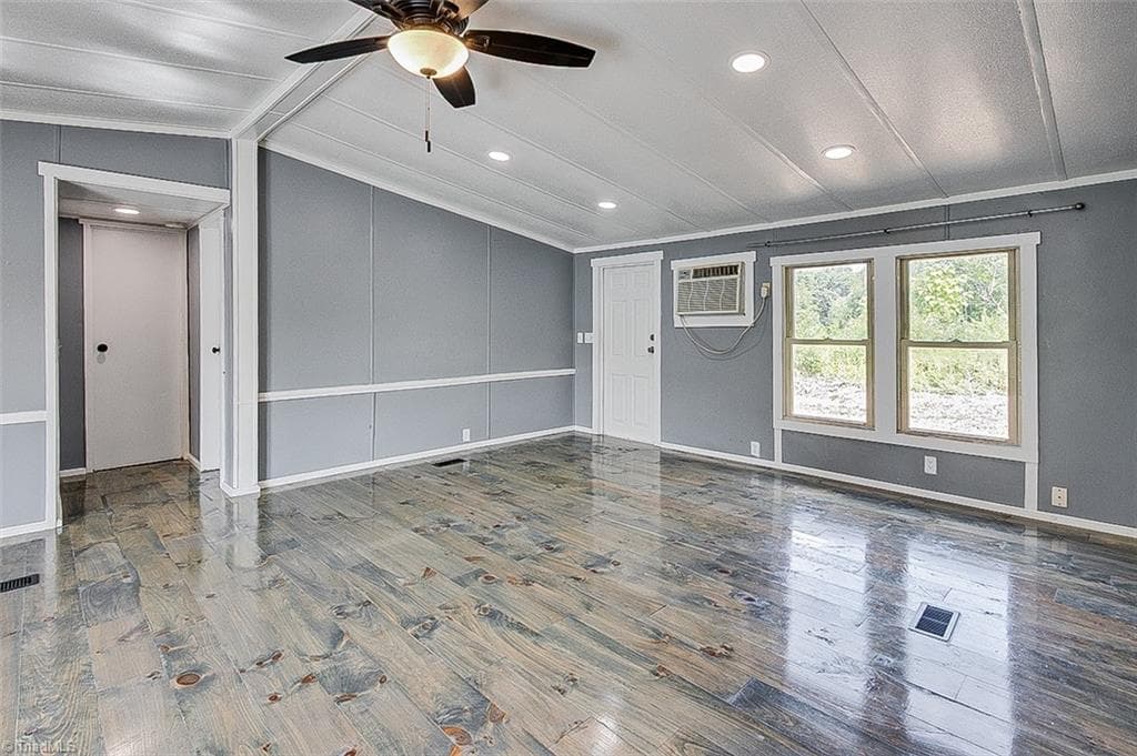 Manufactured Home at 4864 US Highway 220, Asheboro NC 27205, Asheboro, photo 41 of 94