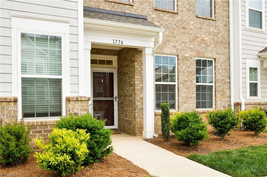 Stick/Site Built at 1774 Welden Village Avenue, Kernersville NC 27284, photo 6 of 27