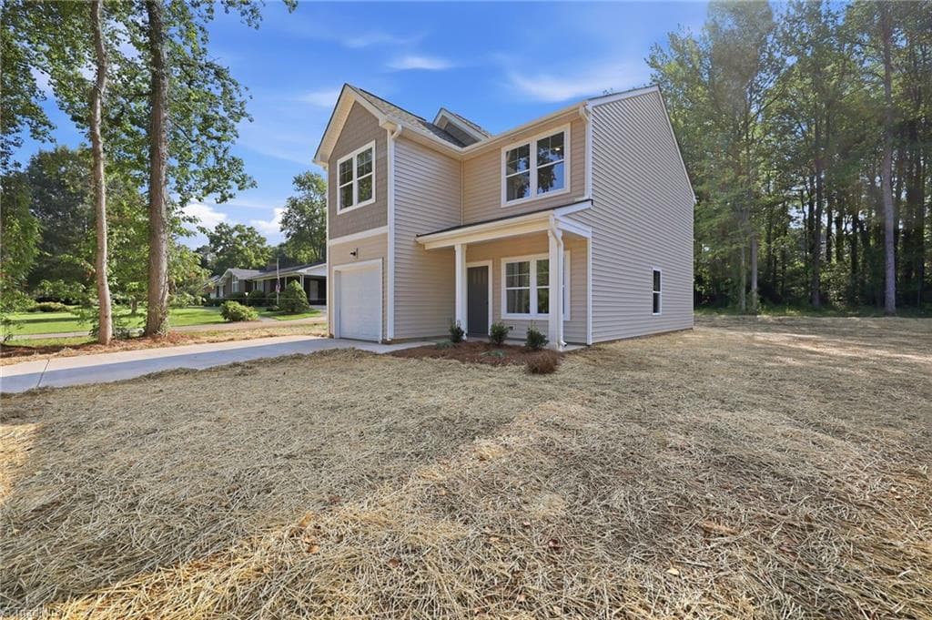 Stick/Site Built at 122 Maplewood Avenue, Thomasville NC 27360, photo 28 of 36