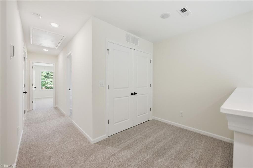 Stick/Site Built at 122 Maplewood Avenue, Thomasville NC 27360, photo 15 of 36