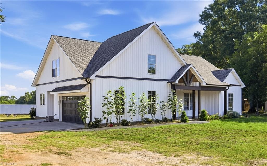 Stick/Site Built at 263 Progress Lane, Yadkinville NC 27055, Yadkinville, photo 2 of 35
