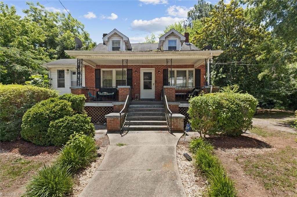 112 Peace Street, Oxford NC 27565
