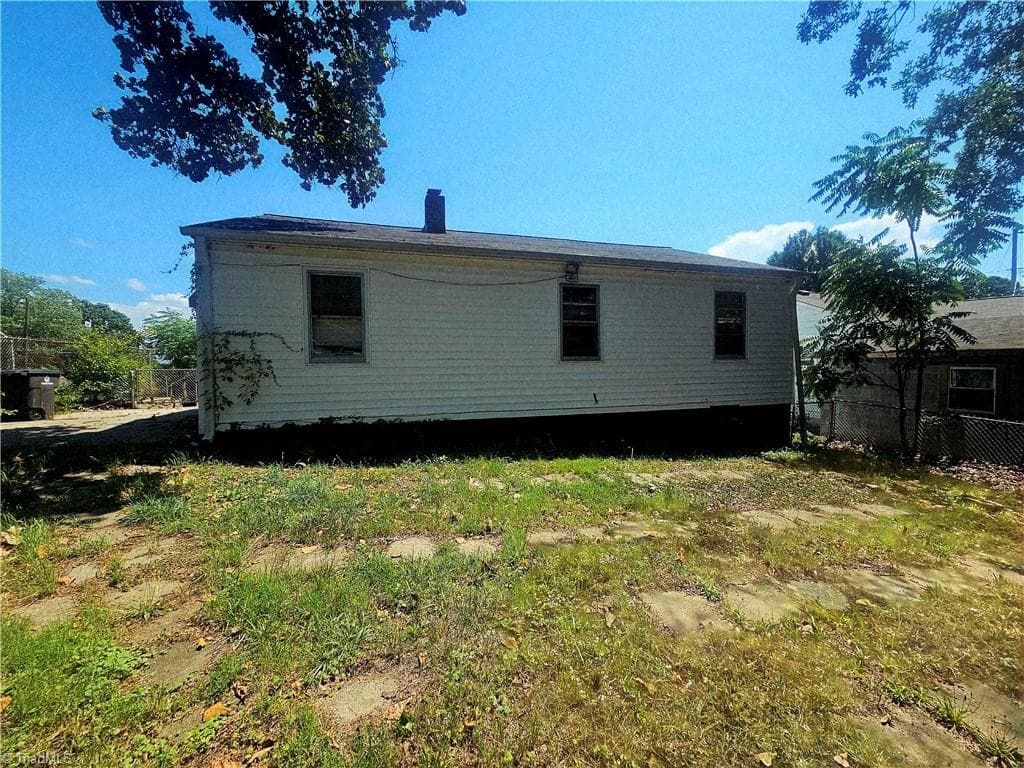 Stick/Site Built at 31 25th Street, Winston-Salem NC 27105, photo 10 of 20