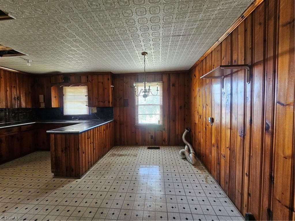 Stick/Site Built at 31 25th Street, Winston-Salem NC 27105, photo 19 of 20
