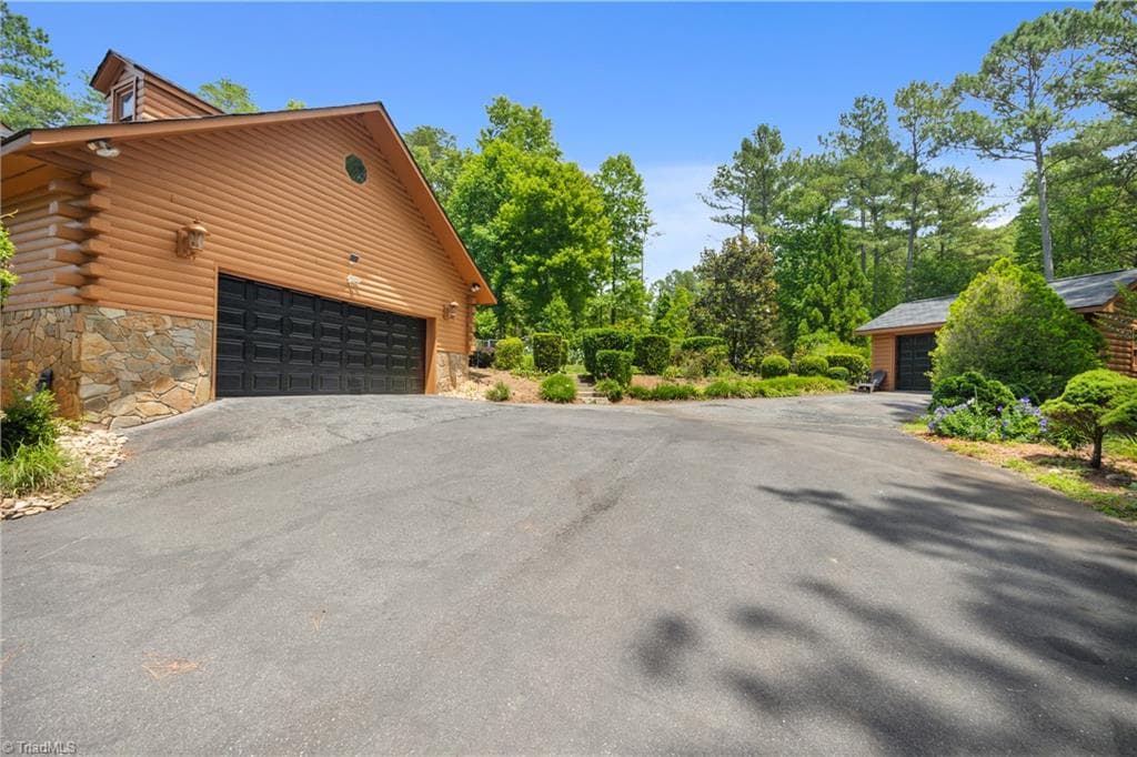 Stick/Site Built at 214 Harbor Ridge Drive, Connelly Springs NC 28612, Connelly Springs, photo 4 of 40