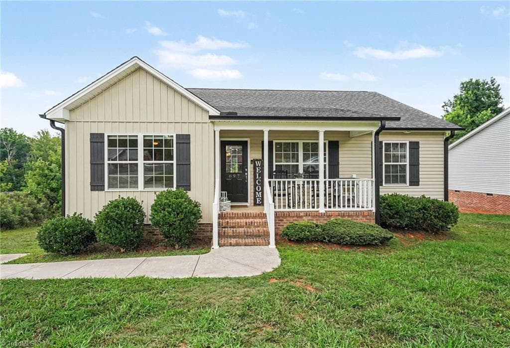 897 Breeze Hill Road, Asheboro NC 27203