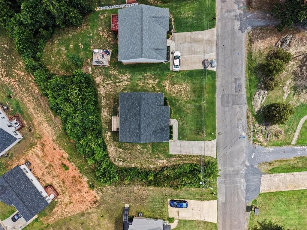 Stick/Site Built at 897 Breeze Hill Road, Asheboro NC 27203, photo 25 of 26