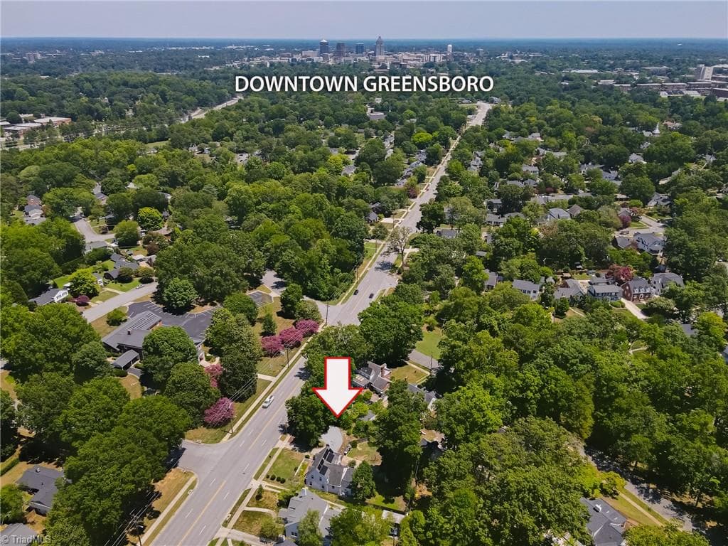 Stick/Site Built at 2209 W Friendly Avenue, Greensboro NC 27403, photo 41 of 46