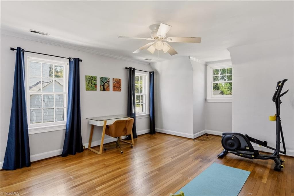 Stick/Site Built at 2209 W Friendly Avenue, Greensboro NC 27403, photo 21 of 46