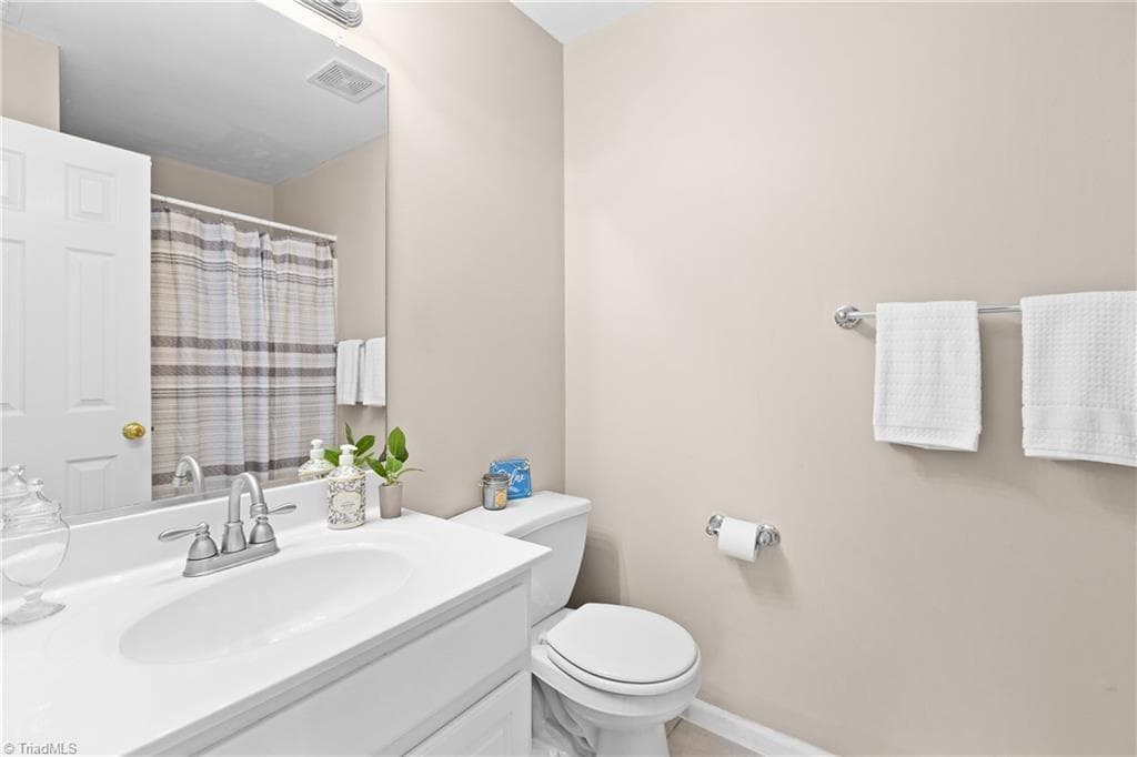 Stick/Site Built at 221 Timberline Ridge Court, Winston-Salem NC 27106, Winston-Salem, photo 23 of 25