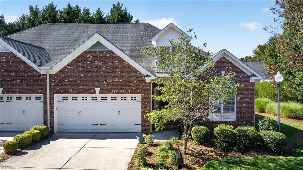 6 Jacobs Way, Greensboro NC 27455