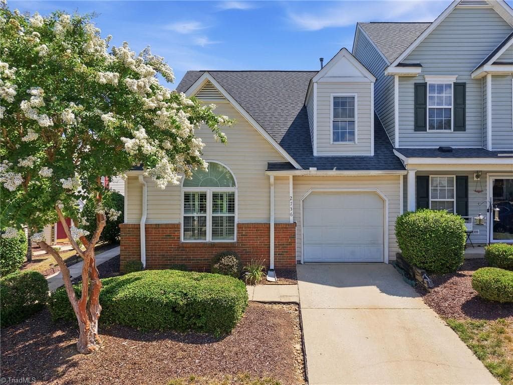 2736 N Keswick Way, Greensboro NC 27410