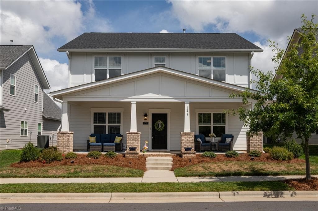 1728 Eastover Drive, Kernersville NC 27284