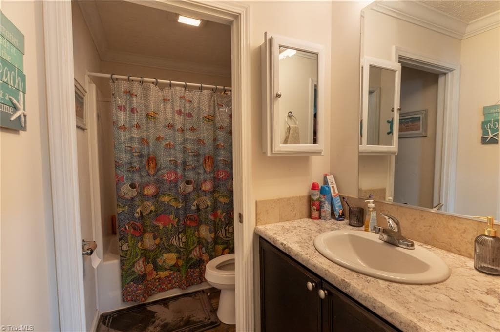 Modular at 1056 Carson James Drive, Boonville NC 27011, photo 17 of 19
