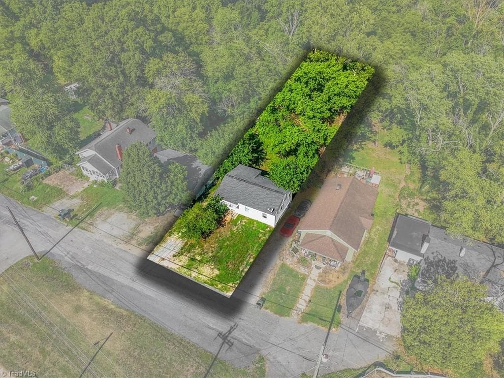 Stick/Site Built at 1724 Glenwood Avenue, Greensboro NC 27403, photo 26 of 26