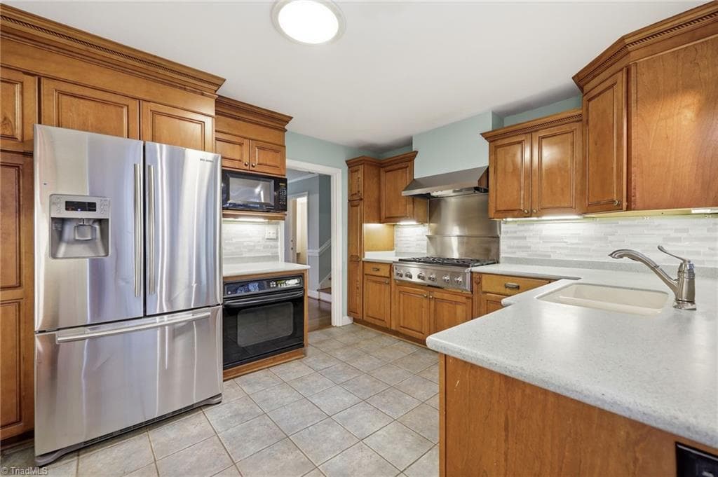 Stick/Site Built at 3340 York Road, Winston-Salem NC 27106, Winston-Salem, photo 10 of 45