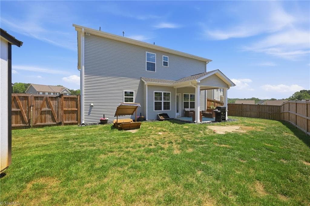 Stick/Site Built at 7458 Buckview Court, Kernersville NC 27284, photo 10 of 38