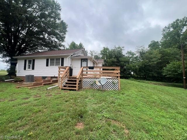 Stick/Site Built at 1008 Willard Drive, Yadkinville NC 27055, Yadkinville, photo 3 of 62