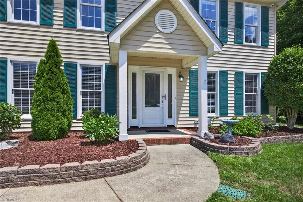 Stick/Site Built at 4000 Loch Mere Road, High Point NC 27265, photo 6 of 50