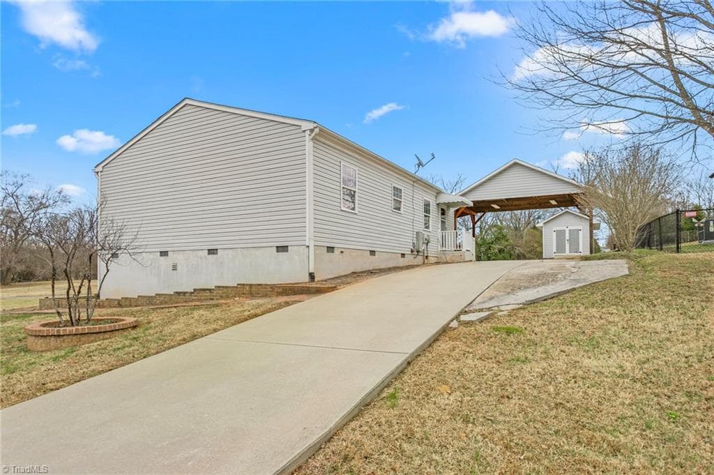 Stick/Site Built at 445 Key Street, Burlington NC 27217, Burlington, photo 5 of 26