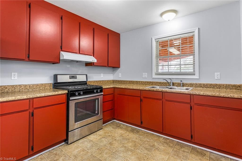 Stick/Site Built at 445 Key Street, Burlington NC 27217, Burlington, photo 11 of 26