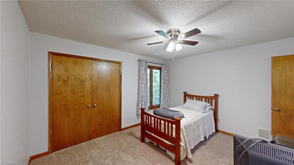 Stick/Site Built at 689 Barker Road, Winston-Salem NC 27107, Winston-Salem, photo 24 of 41