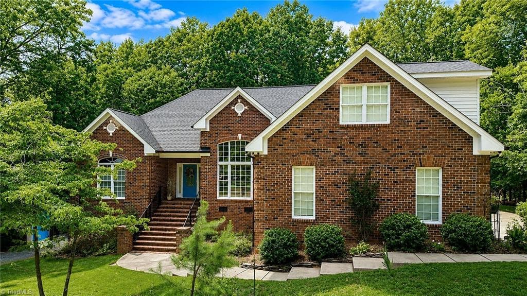 Stick/Site Built at 265 Westminster Court, Asheboro NC 27205, photo 3 of 38