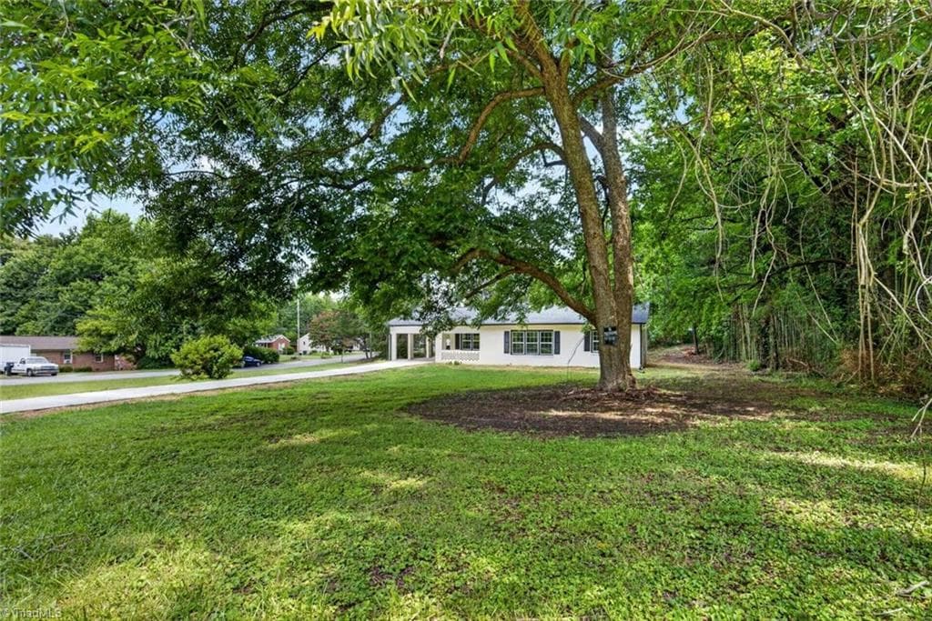 Stick/Site Built at 503 Jeanette Avenue, High Point NC 27265, photo 13 of 44