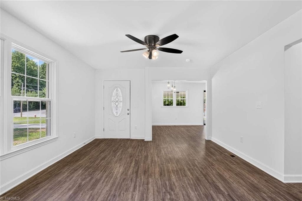 Stick/Site Built at 503 Jeanette Avenue, High Point NC 27265, photo 17 of 44