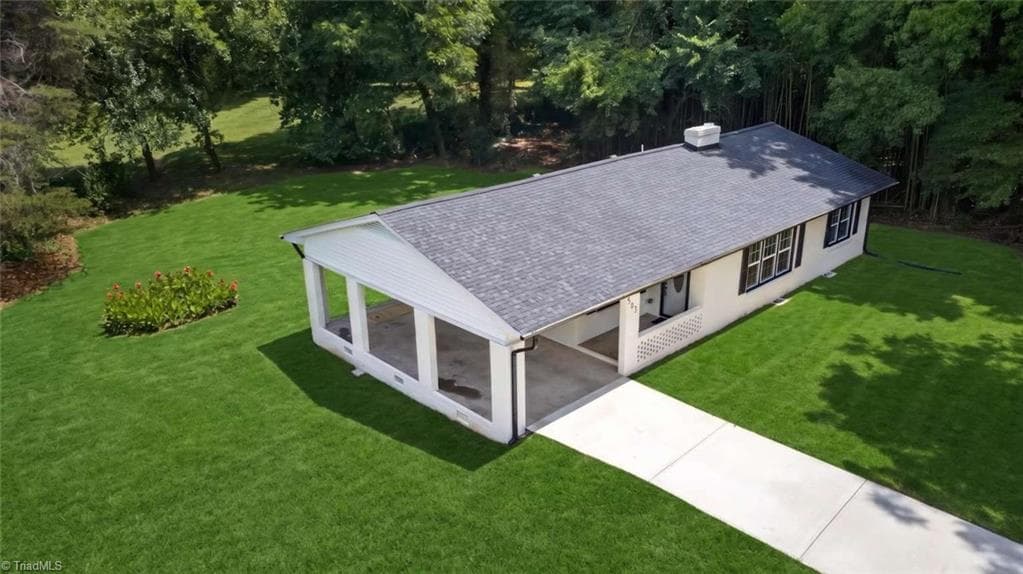Stick/Site Built at 503 Jeanette Avenue, High Point NC 27265, photo 4 of 44
