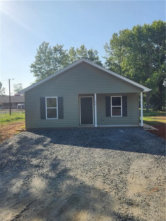 199 S 12th Avenue, Mayodan NC 27027
