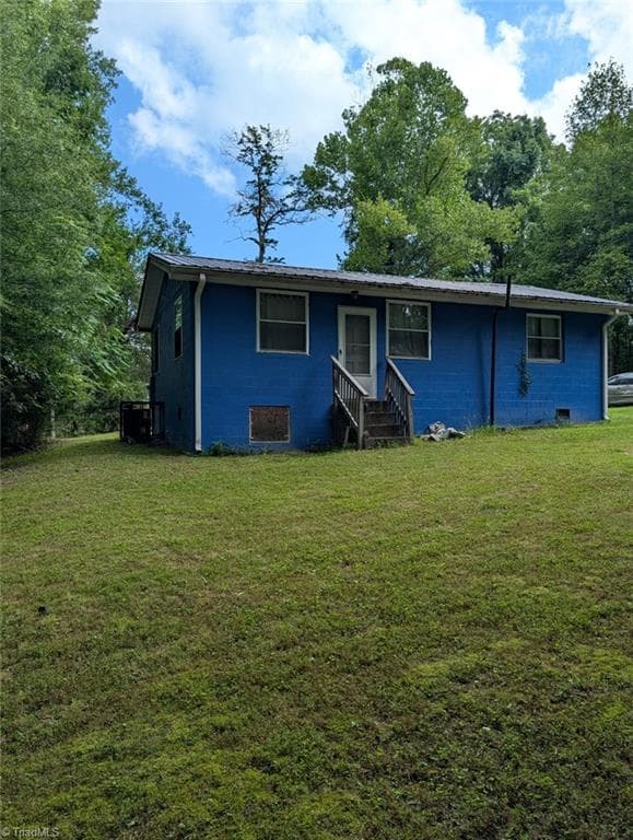 Back Yard - 135 Redbud Road, Eden NC 27288, Eden