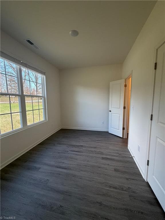Stick/Site Built at 3422 Royal Highland Drive, Winston-Salem NC 27701, Winston-Salem, photo 6 of 11