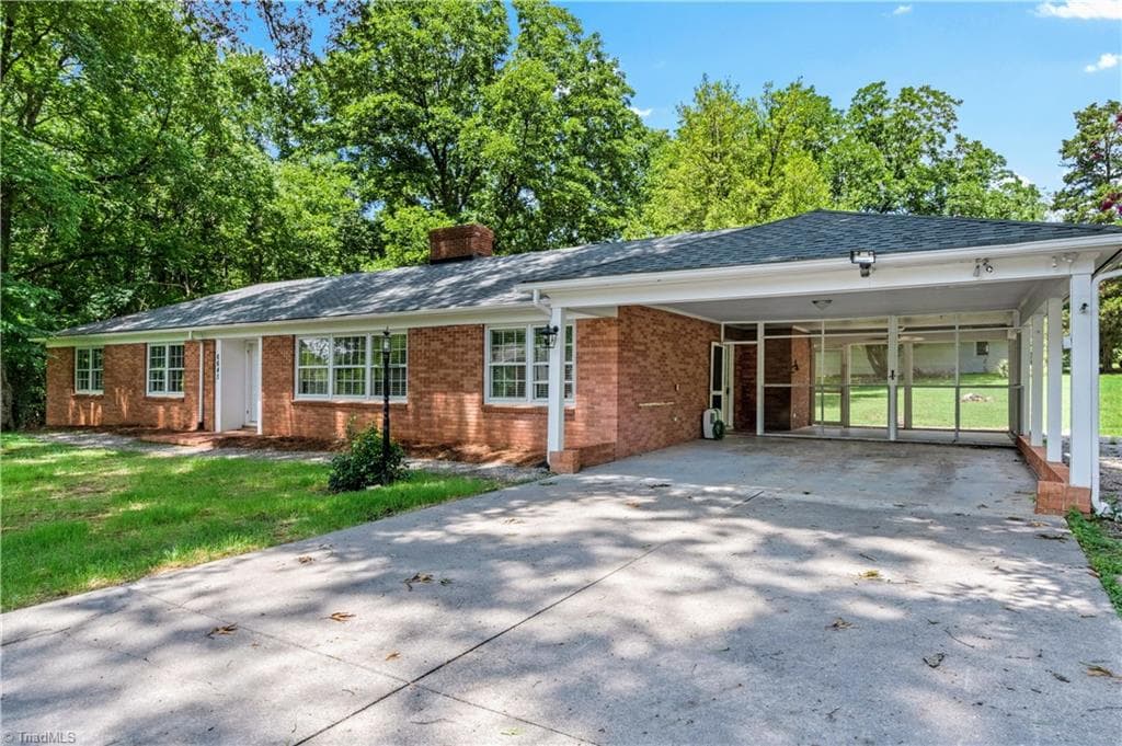 Stick/Site Built at 6645 Springfield Drive, Clemmons NC 27012, photo 2 of 36