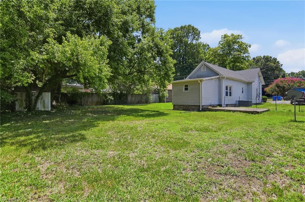 Stick/Site Built at 812 S Salisbury Street, Mocksville NC 27028, photo 25 of 30