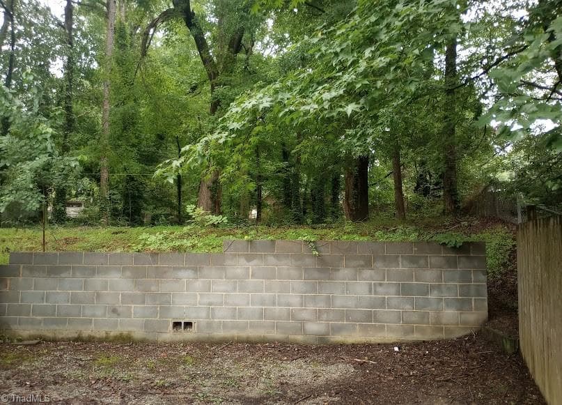 Stick/Site Built at 2713 Ernest Street, High Point NC 27263, photo 22 of 25