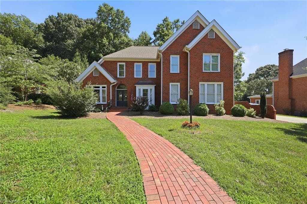 6620 Village Brook Trail, Clemmons NC 27012