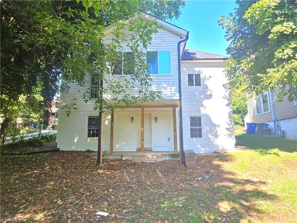 Stick/Site Built at 621 Mulberry Street, Winston-Salem NC 27101, Winston-Salem, photo 20 of 22