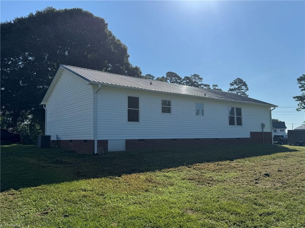 Stick/Site Built at 272 Shepps Boat Dock Road, Lexington NC 27292, Lexington, photo 5 of 27