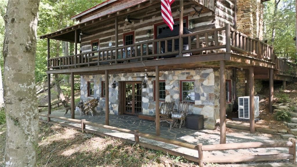 Stick/Site Built at 954 Huff Garrett Road, Roxboro NC 27574, photo 13 of 50