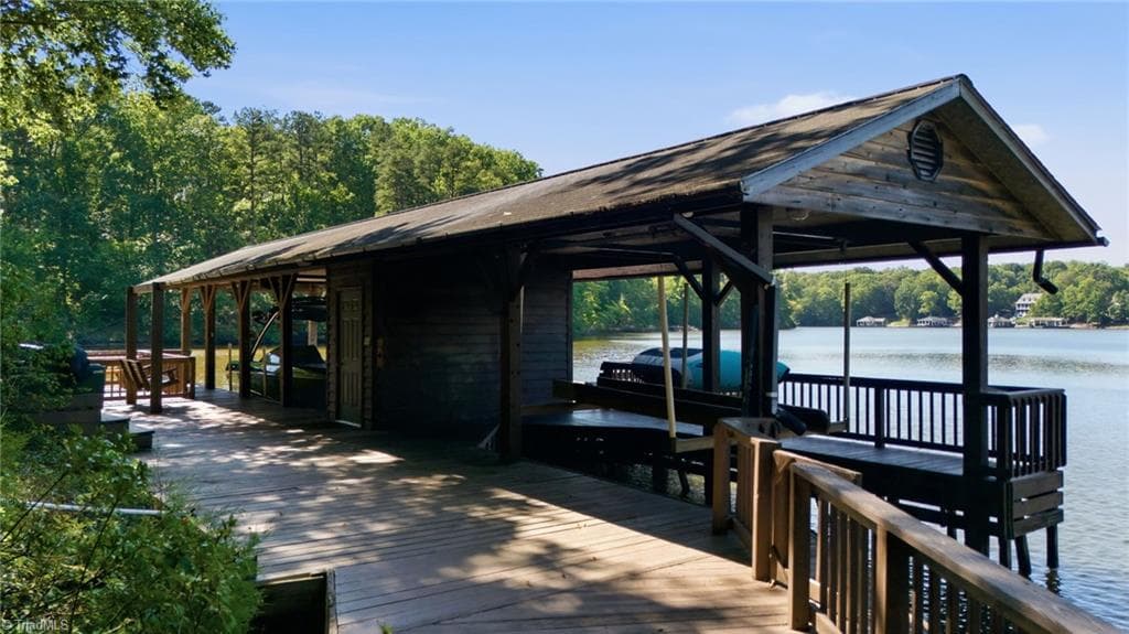 Stick/Site Built at 954 Huff Garrett Road, Roxboro NC 27574, photo 7 of 50