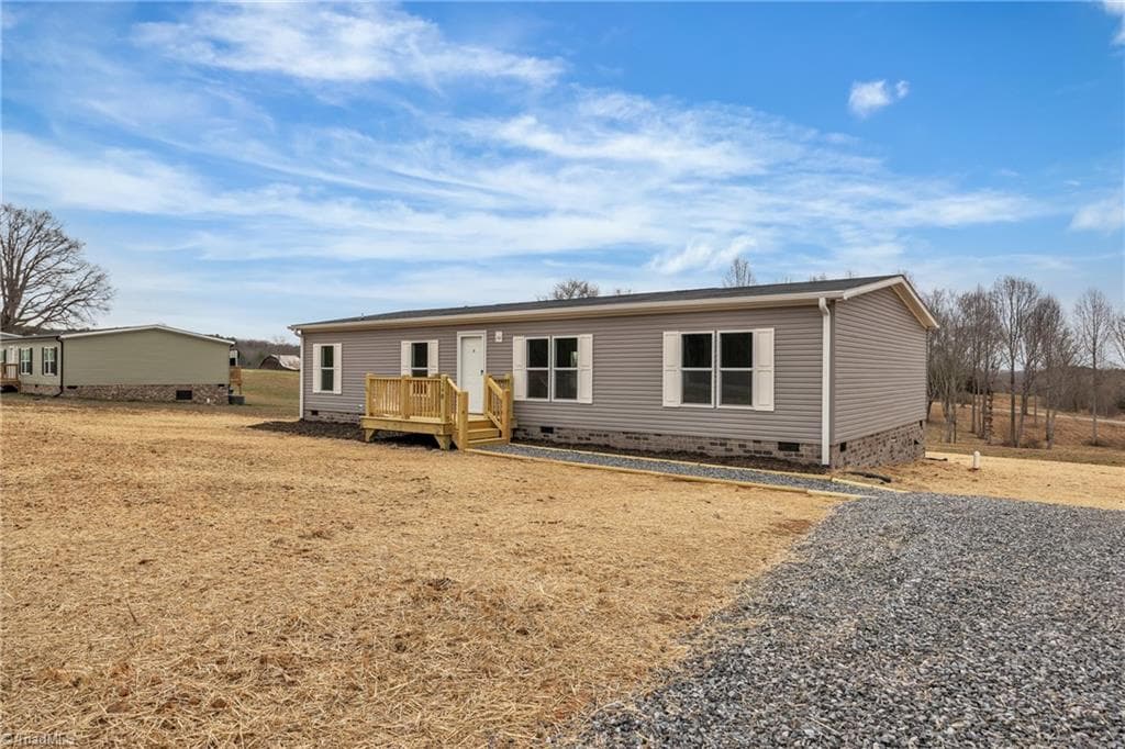 Manufactured Home at 275 Carlton Road, Boomer NC 28606, photo 3 of 31