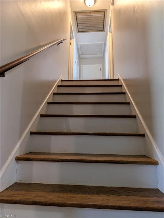 Stick/Site Built at 3830 Ranchwood Drive, Clemmons NC 27012, photo 13 of 22